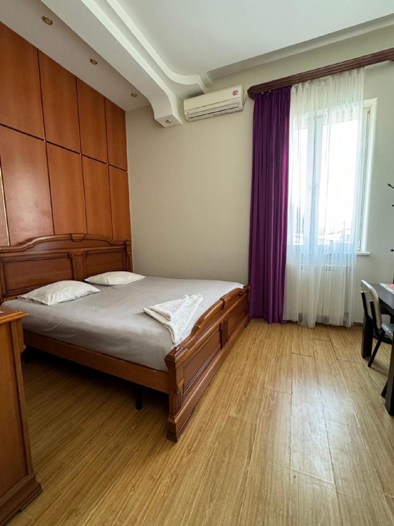 New Bella Hotel Jerevan Eksteriør billede
